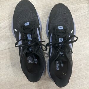 Women's Brooks